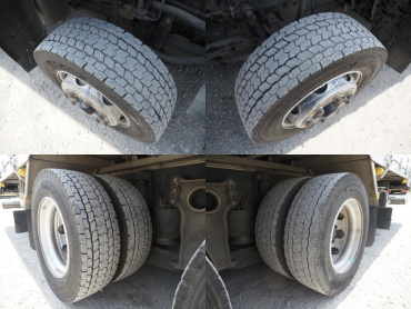 いすゞ ギガ ウイング車 大型 LKG-CYJ77A 年式 H23 [写真44]