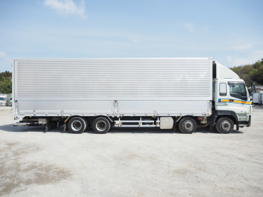 いすゞ ギガ ウイング車 大型 LKG-CYJ77A 年式 H23 [写真09]