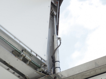 三菱ふそう ファイター 冷凍ウイング 中型 PDG-FK61F 年式 H22 [写真24]