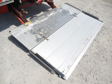 三菱ふそう ファイター 冷凍ウイング 中型 PDG-FK61F 年式 H22 [写真35]