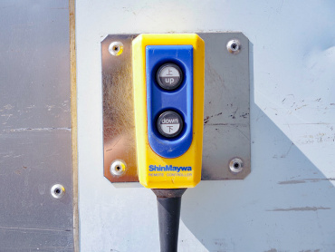 日野 レンジャープロ 冷凍バン 中型 TKG-FC9JKAG 年式 H29[写真27]