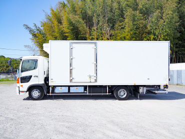 日野 レンジャープロ 冷凍バン 中型 TKG-FC9JKAG 年式 H29[写真10]