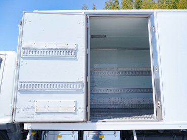 日野 レンジャープロ 冷凍バン 中型 TKG-FC9JKAG 年式 H29[写真14]