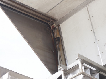 日野 グランドプロフィア 冷凍ウイング 大型 KS-FR1EZWG 年式 H16[写真16]