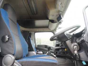 いすゞ ギガ ウイング車 大型 QKG-CYJ77B 年式 H29 [写真26]