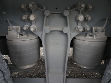 いすゞ ギガ ウイング車 大型 QKG-CYJ77B 年式 H29 [写真36]