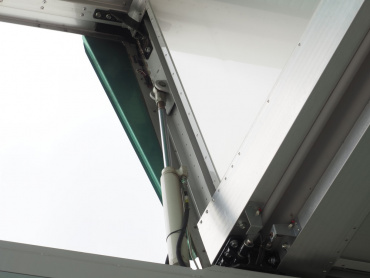 日野 プロフィア ウイング車 大型 2DG-FW1AHG 年式 R1 [写真18]