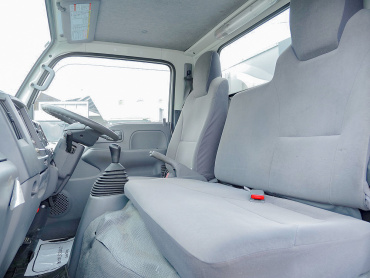 いすゞ エルフ 冷凍バン 小型 TKG-NHS85AN 年式 H25 [写真30]