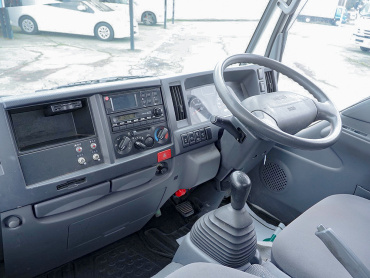 いすゞ エルフ 冷凍バン 小型 TKG-NHS85AN 年式 H25 [写真26]