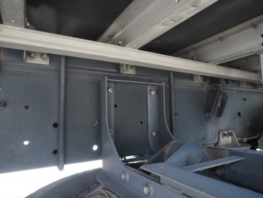 いすゞ ギガ ウイング車 大型 QKG-CYJ77A 年式 H27 [写真39]