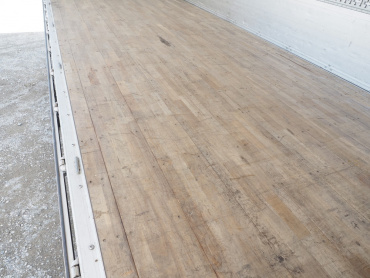 いすゞ フォワード ウイング車 中型 TKG-FRR90S2 年式 H27 [写真15]