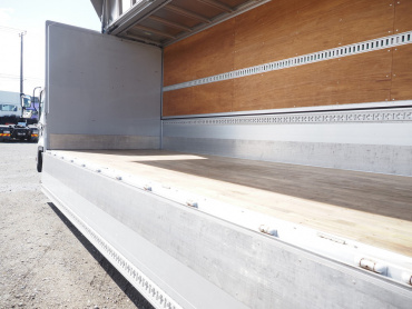 いすゞ フォワード ウイング車 中型 TKG-FRR90S2 年式 H28 [写真18]