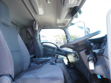 いすゞ フォワード ウイング車 中型 2RG-FRR90T2 年式 H30 [写真28]