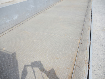 いすゞ  平ボディ 中増t PKG-FSR34T2 年式 H21[写真09]