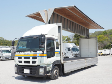 いすゞ ギガ ウイング車 大型 LKG-CYJ77A 年式 H23 [写真03]