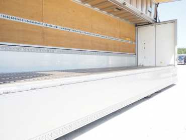 日野 プロフィア ウイング車 大型 QPG-FW1EXEG 年式 H29 [写真18]