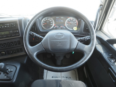 日野 プロフィア ウイング車 大型 QKG-FR1AXBG 年式 H25 [写真32]