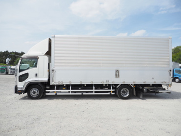 いすゞ フォワード ウイング車 中型 TKG-FRR90T2 年式 H30 [写真15]