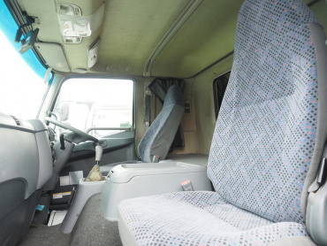 三菱ふそう ファイター ウイング車 中型 PDG-FK61F 年式 H22 [写真30]