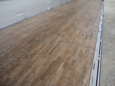 いすゞ ギガ ウイング車 大型 QKG-CYJ77B 年式 H29 [写真19]