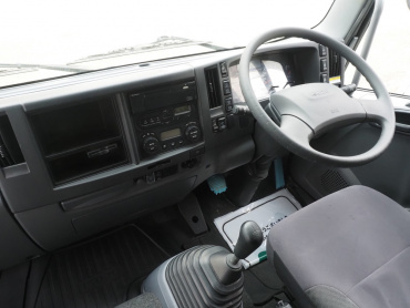 いすゞ フォワード ウイング車 中型 TKG-FRR90S2 年式 H28 [写真31]