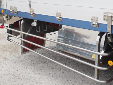 いすゞ ギガ ウイング車 大型 QKG-CYJ77A 年式 H25 [写真11]