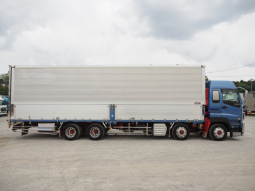 いすゞ ギガ ウイング車 大型 QKG-CYJ77A 年式 H25 [写真09]