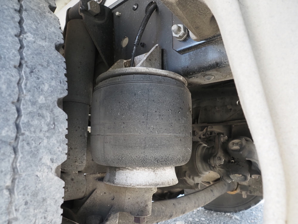 日野 レンジャープロ 冷凍バン 中型 TKG-FC9JKAG 年式 H25[写真37]