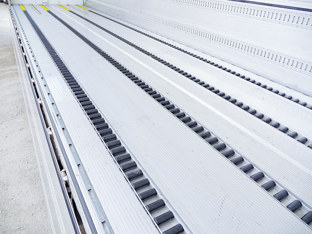 三菱ふそう スーパーグレート ウイング車 大型 QKG-FS54VZ 年式 H26[写真23]