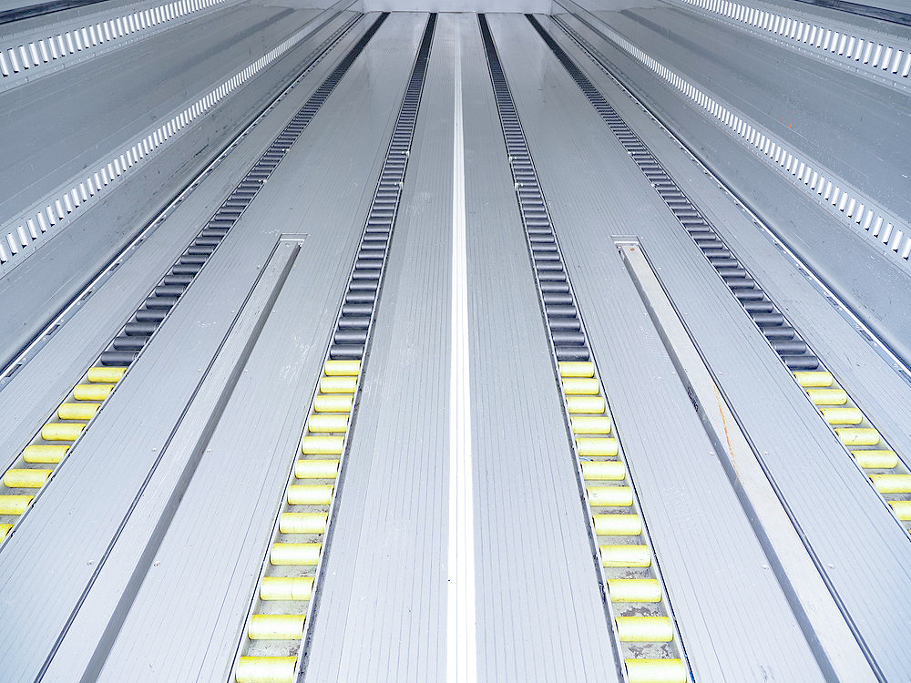 三菱ふそう スーパーグレート ウイング車 大型 QKG-FS54VZ 年式 H26[写真27]