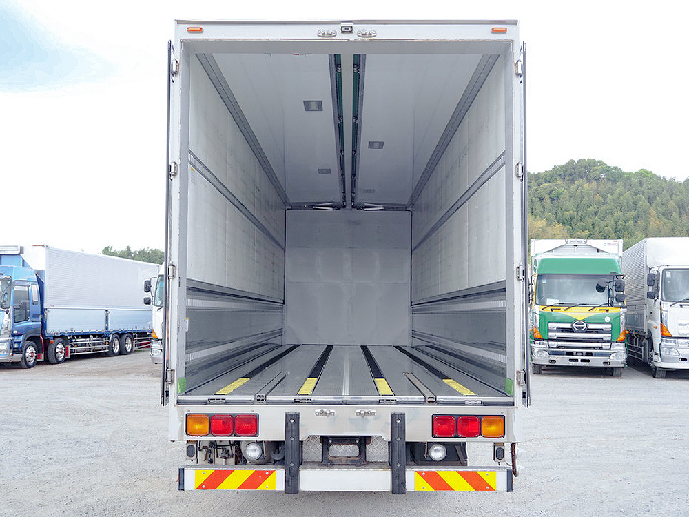 三菱ふそう スーパーグレート ウイング車 大型 QKG-FS54VZ 年式 H26[写真25]