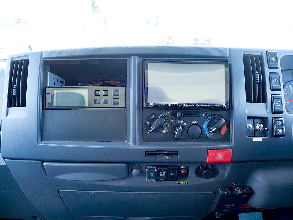 いすゞ エルフ 冷凍バン 小型 TPG-NPR85AN 年式 H29[写真28]