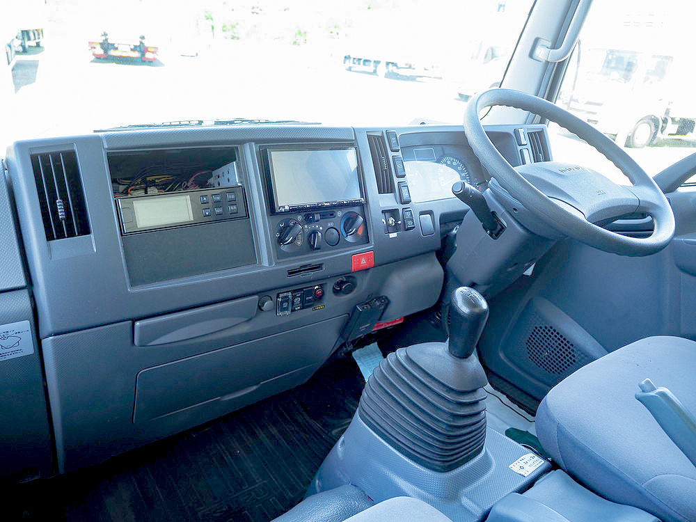 いすゞ エルフ 冷凍バン 小型 TPG-NPR85AN 年式 H29[写真26]