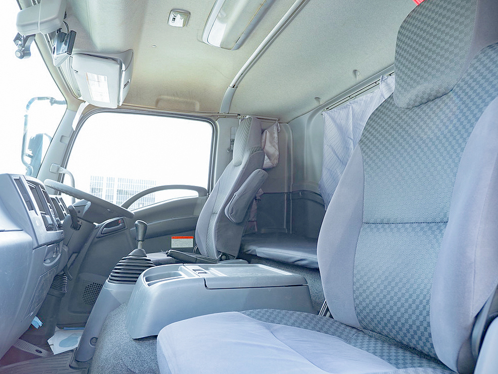 いすゞ フォワード ウイング車 中型 TKG-FRR90S2 年式 H29[写真34]