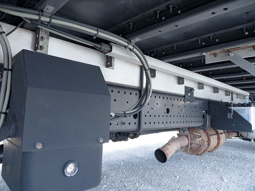 いすゞ フォワード ウイング車 中型 TKG-FRR90S2 年式 H29[写真38]