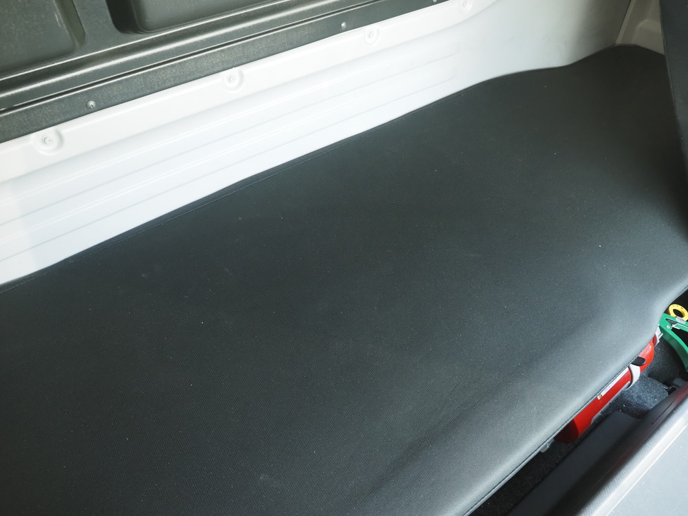 いすゞ ギガ ウイング車 大型 QKG-CYJ77B 年式 H28[写真37]