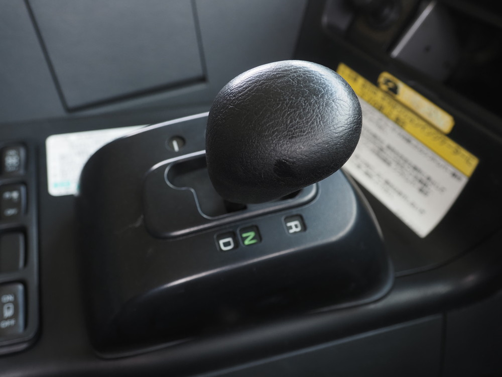 三菱ふそう スーパーグレート 平ボディ 大型 QKG-FS55VZ 年式 H25[写真27]