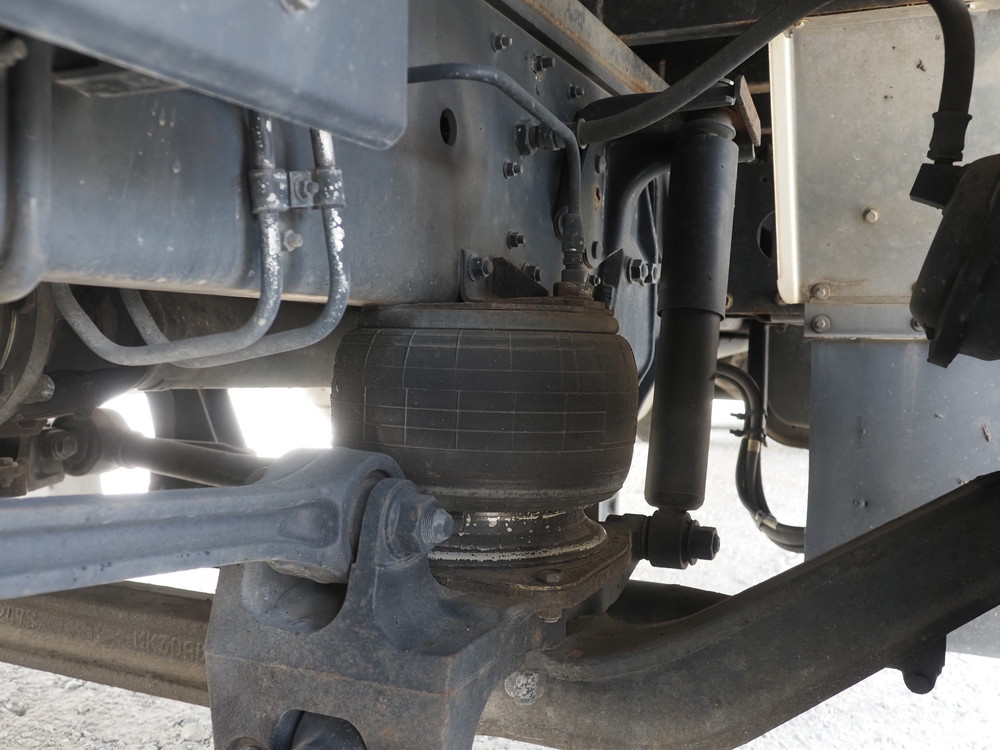 三菱ふそう スーパーグレート 平ボディ 大型 QKG-FS55VZ 年式 H25[写真39]