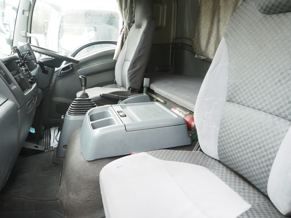 いすゞ フォワード ウイング車 中型 PDG-FRR34S2 年式 H20[写真38]