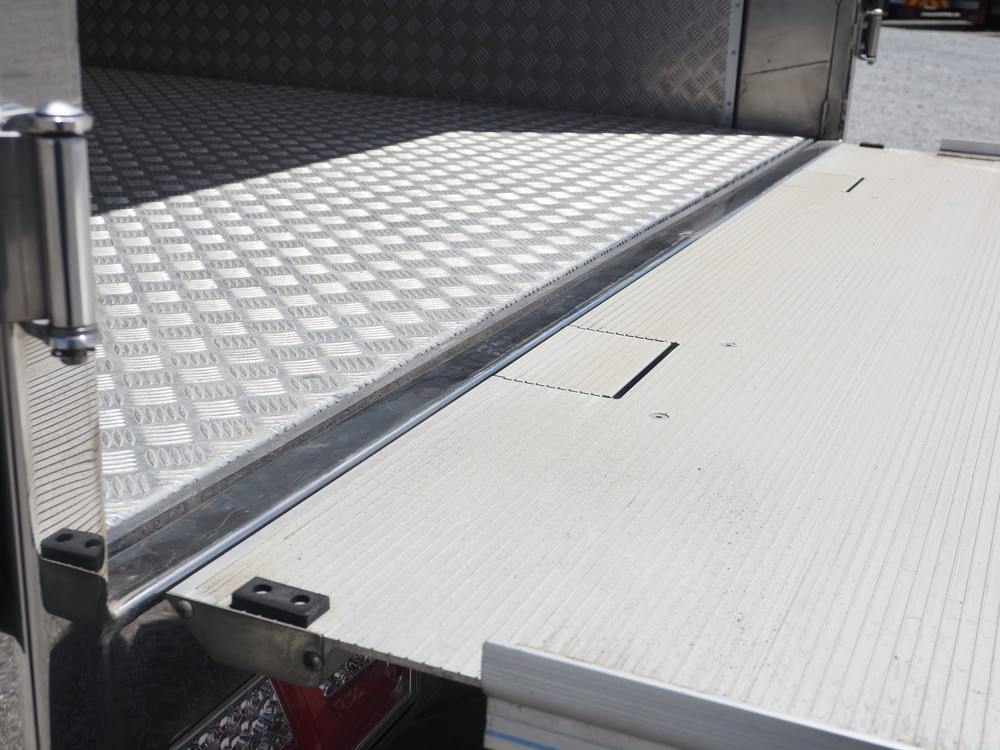 日野 レンジャー ウイング車 中増t 2PG-FE2ACG 年式 R4[写真34]