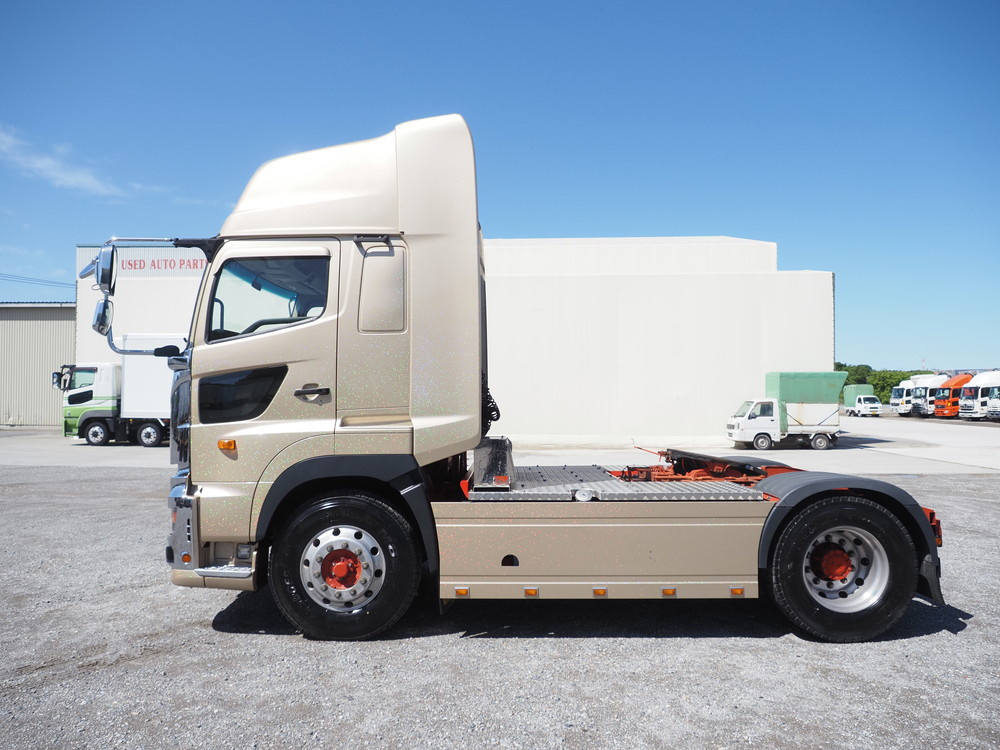 日野 プロフィア トラクタ 大型 2DG-SH1EEGG 年式 R4[写真10]