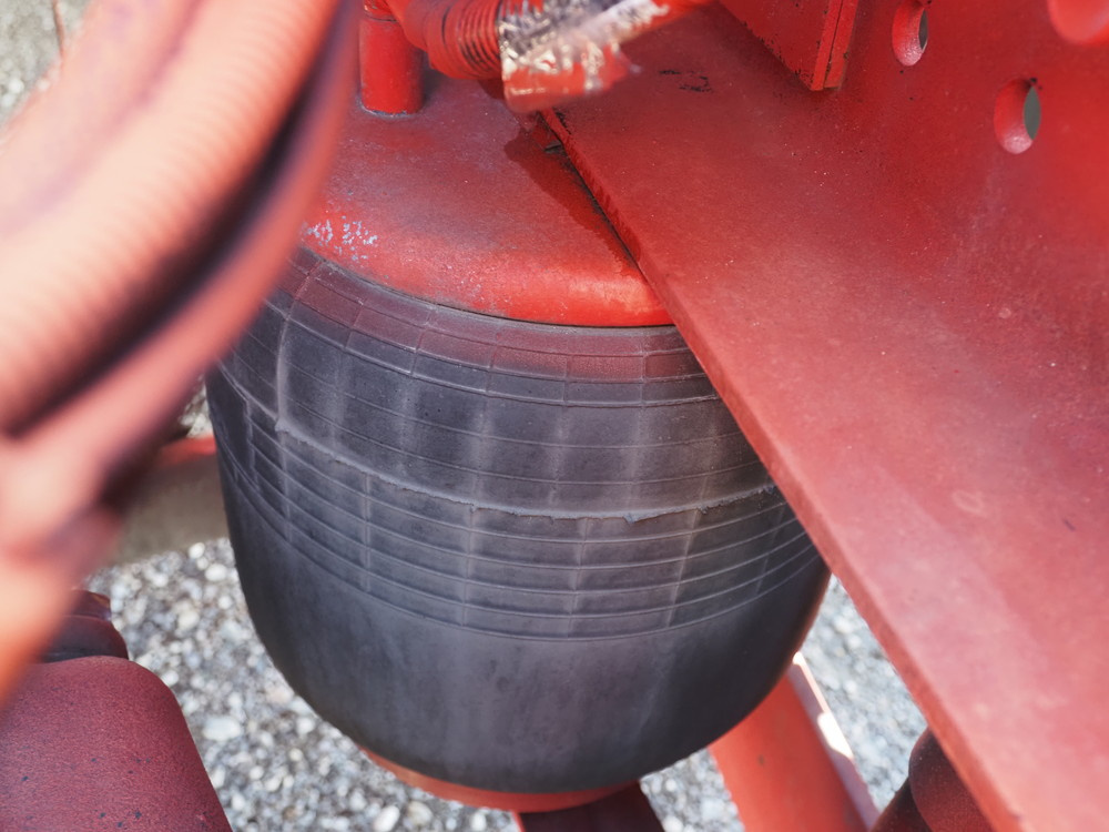 日野 プロフィア トラクタ 大型 2DG-SH1EEGG 年式 R4[写真29]