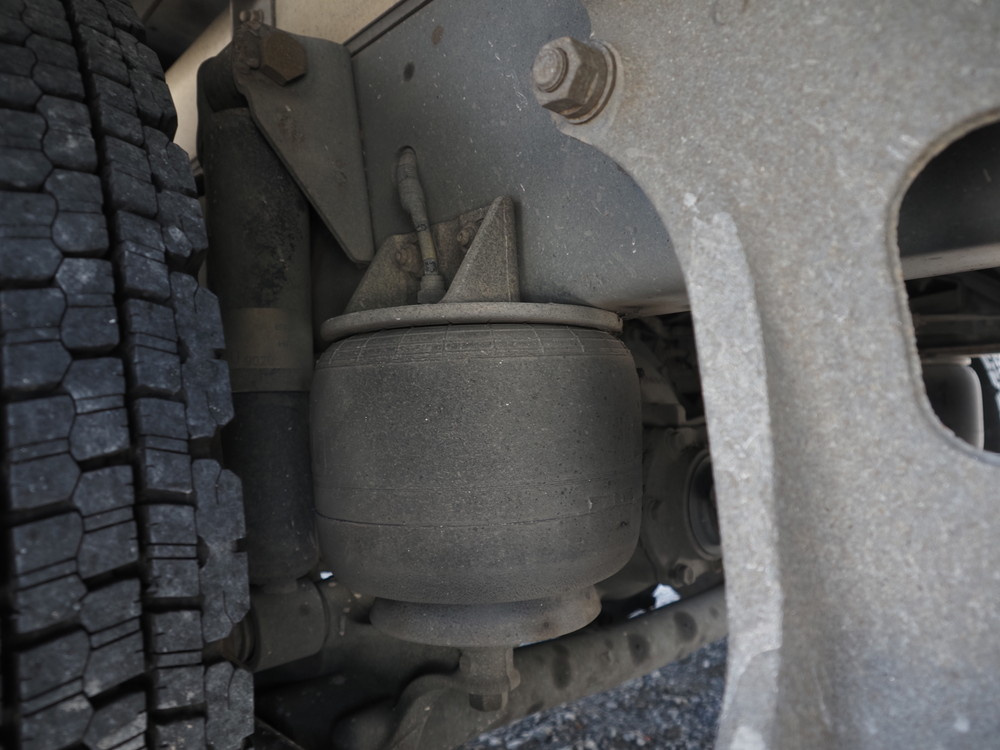 いすゞ フォワード ウイング車 中型 TKG-FRR90T2 年式 H29[写真42]