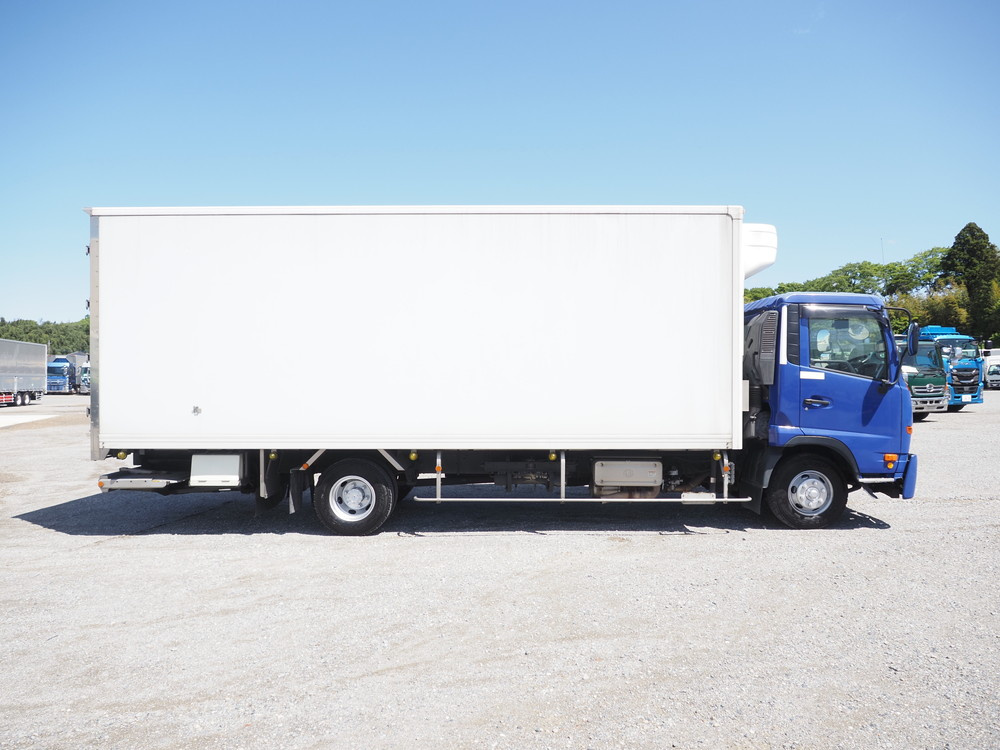 UDトラックス コンドル 冷凍バン 中型 TKG-MK38C 年式 H29[写真08]