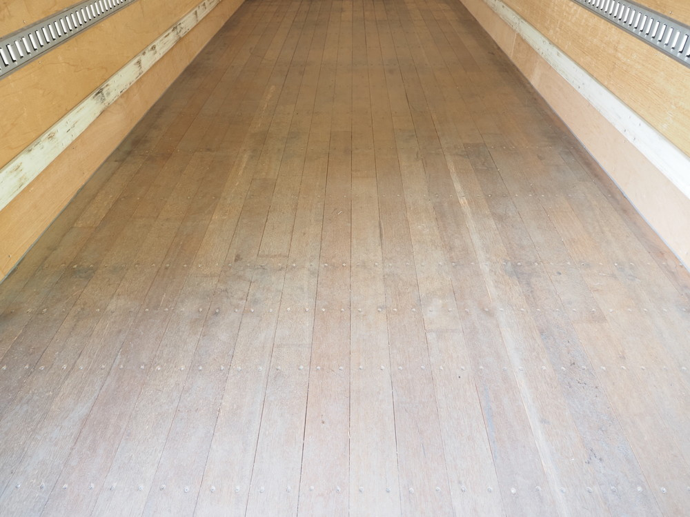 いすゞ フォワード バン車 中型 2RG-FRR90S1 年式 H30[写真15]