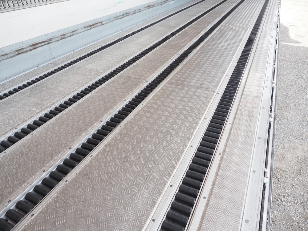 いすゞ ギガ ウイング車 大型 LKG-CYJ77AA 年式 H23[写真21]