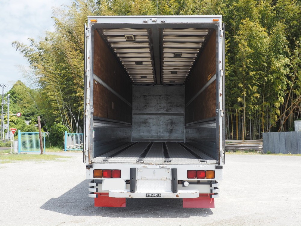 いすゞ ギガ ウイング車 大型 LKG-CYJ77AA 年式 H23[写真24]