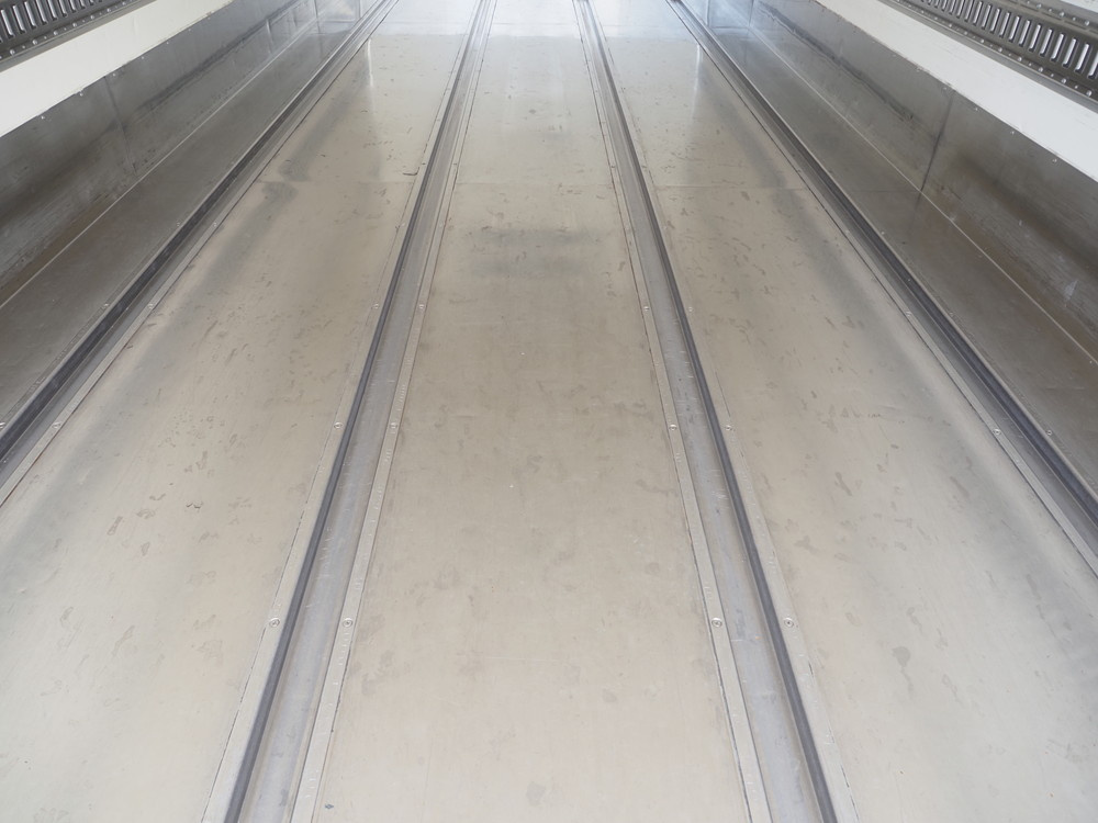 日野 レンジャープロ 冷凍バン 中型 TKG-FD7JKAA 年式 H27[写真04]