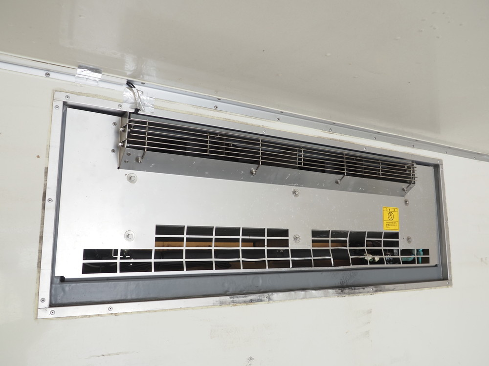 日野 レンジャープロ 冷凍バン 中型 TKG-FD7JKAA 年式 H27[写真05]