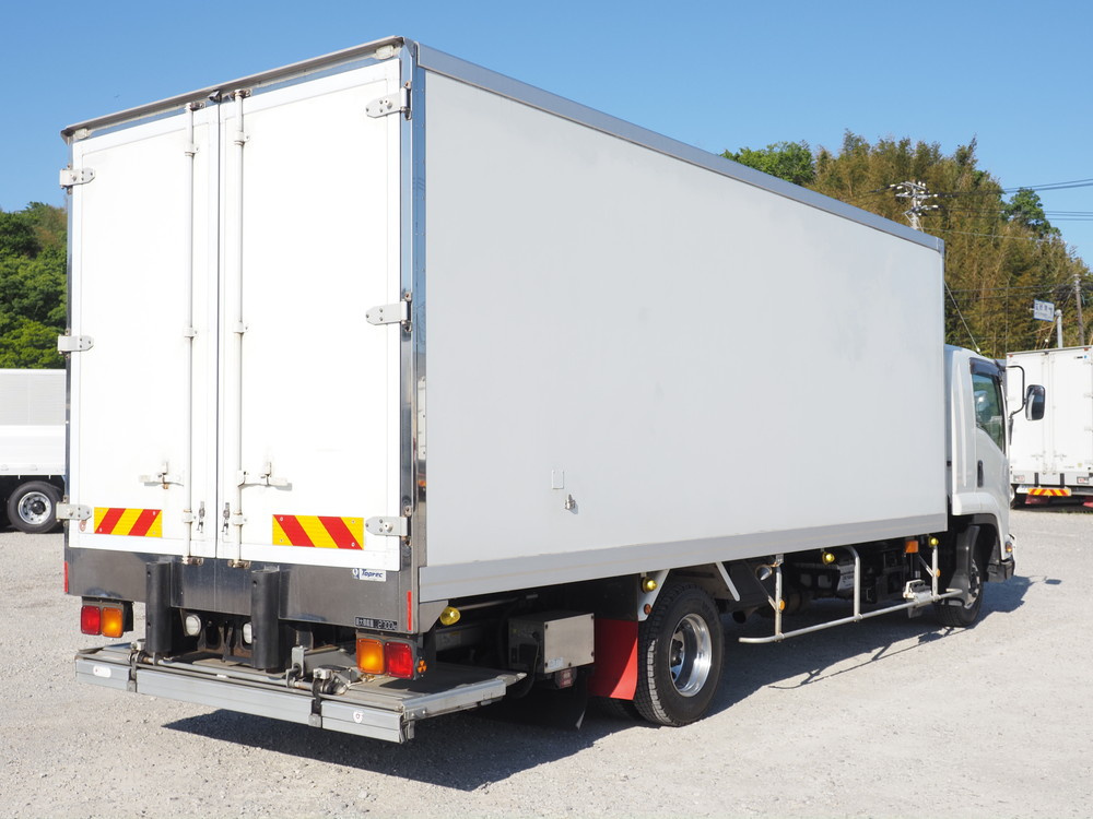 いすゞ フォワード 冷凍バン 中型 TKG-FRR90S2 年式 H30[写真04]